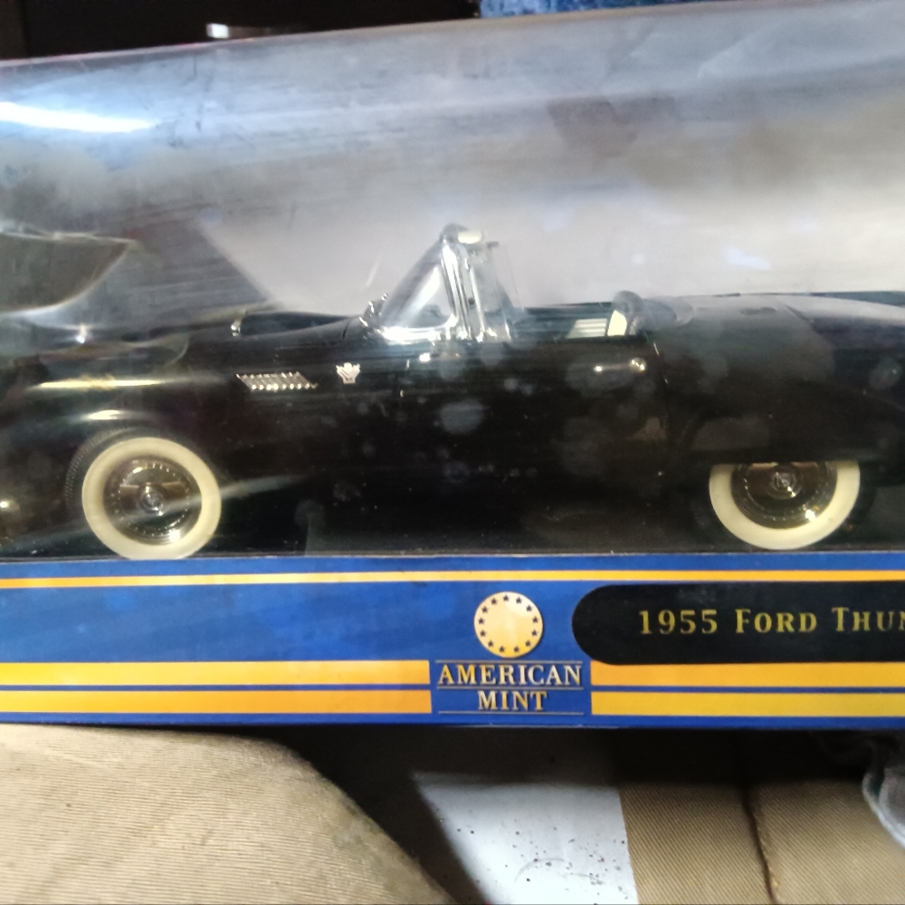 Die cast car